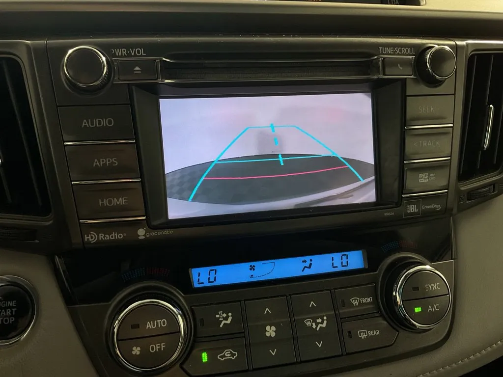 Toyota RAV4 photo 7