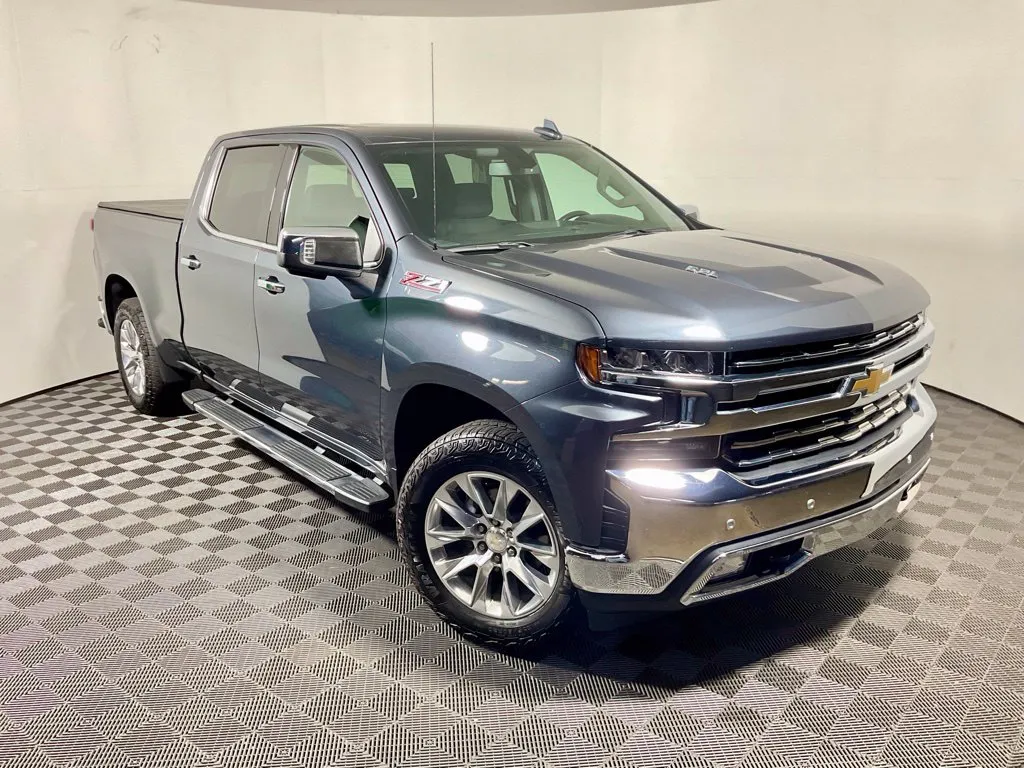 Chevrolet Silverado photo 7