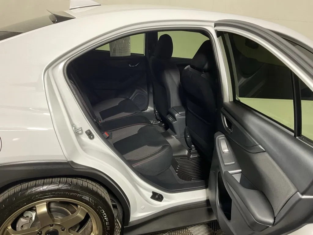 Subaru WRX photo 34
