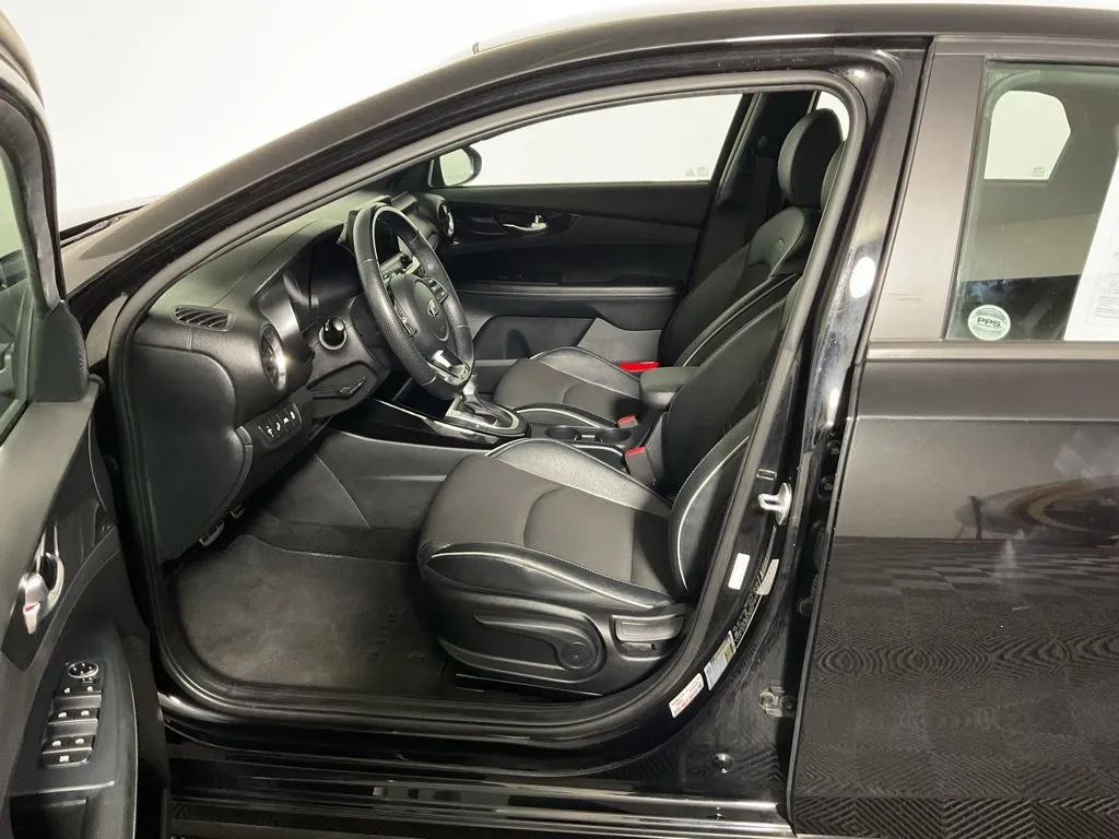 Kia Forte photo 19