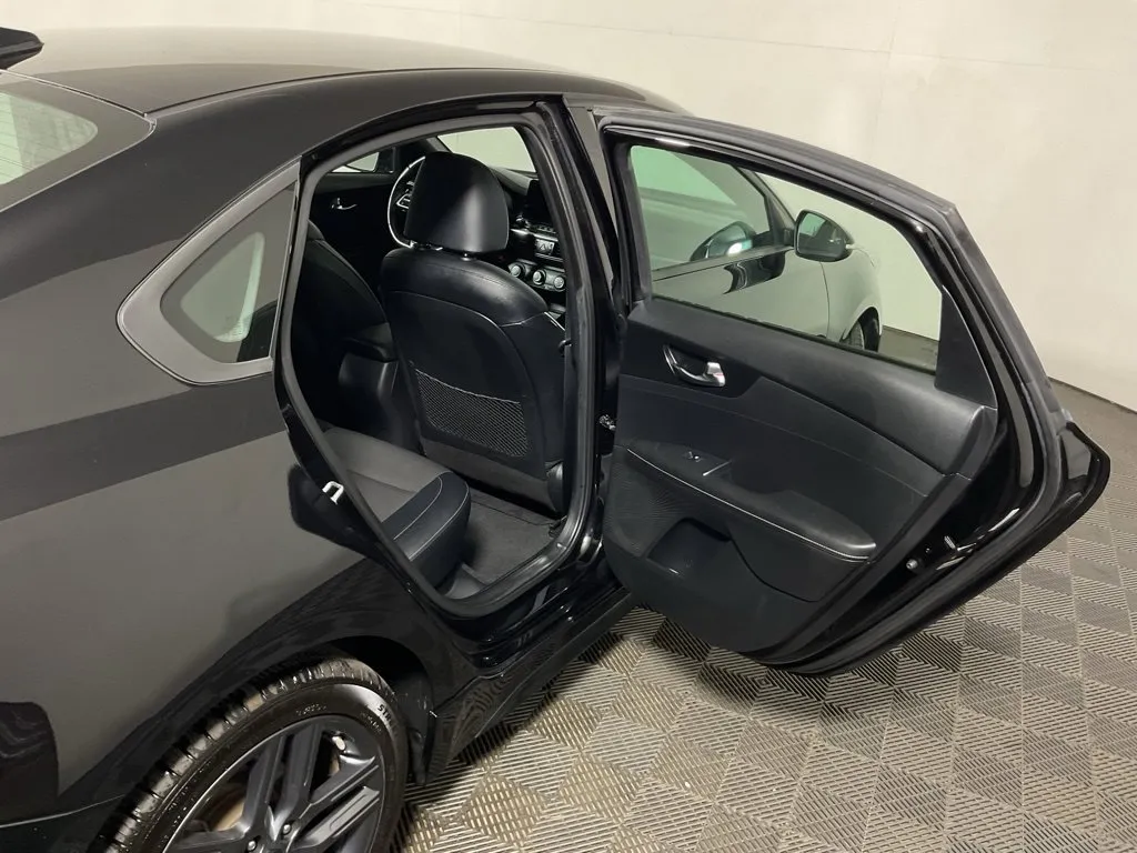 Kia Forte photo 32