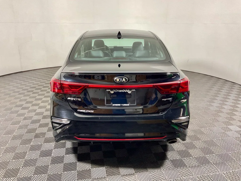 Kia Forte photo 12