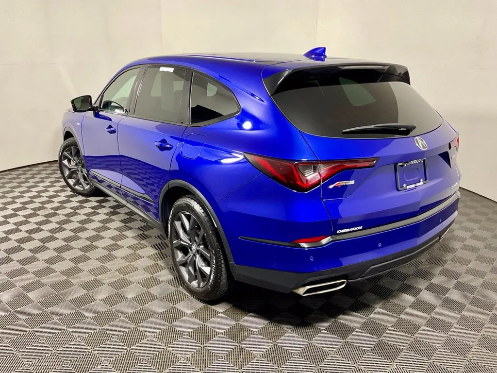 Acura MDX photo 12