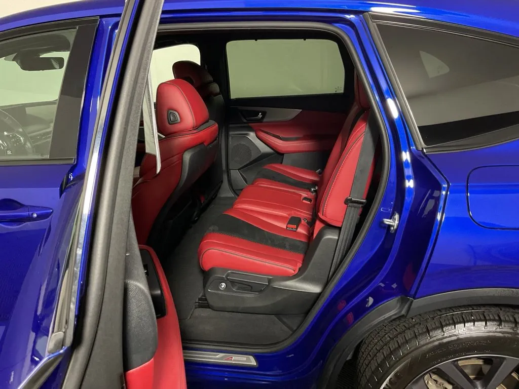 Acura MDX photo 32
