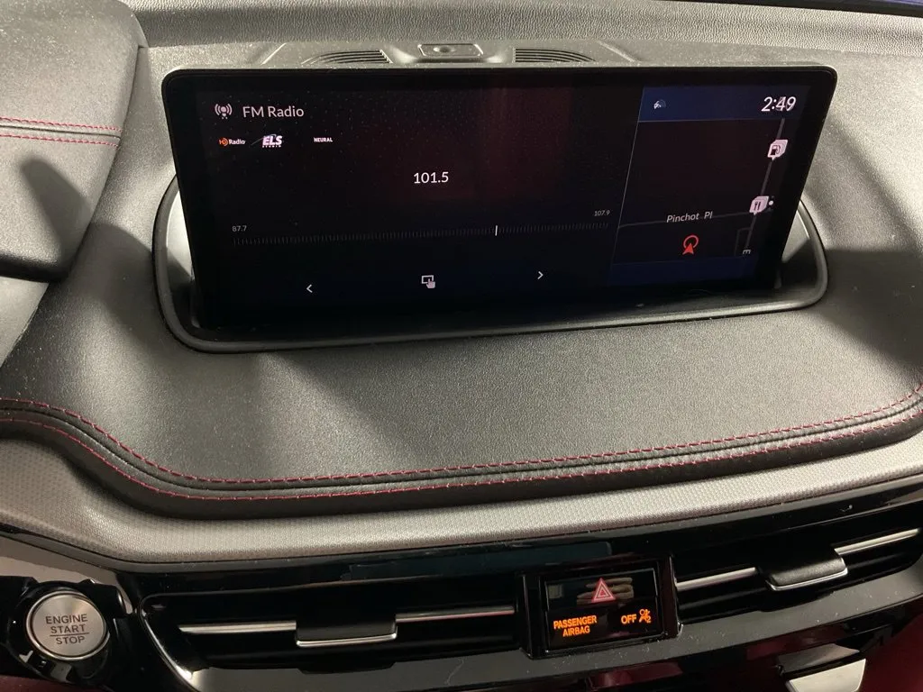 Acura MDX photo 23