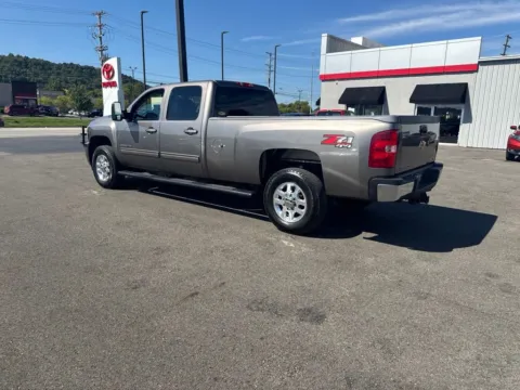 More photos of 2012 Chevrolet Silverado 3500 HD LT at Don Wood Toyota, OH