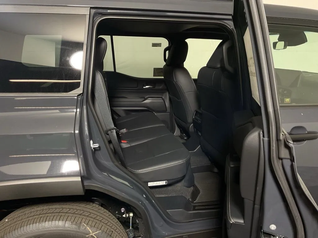 Toyota Land Cruiser photo 35