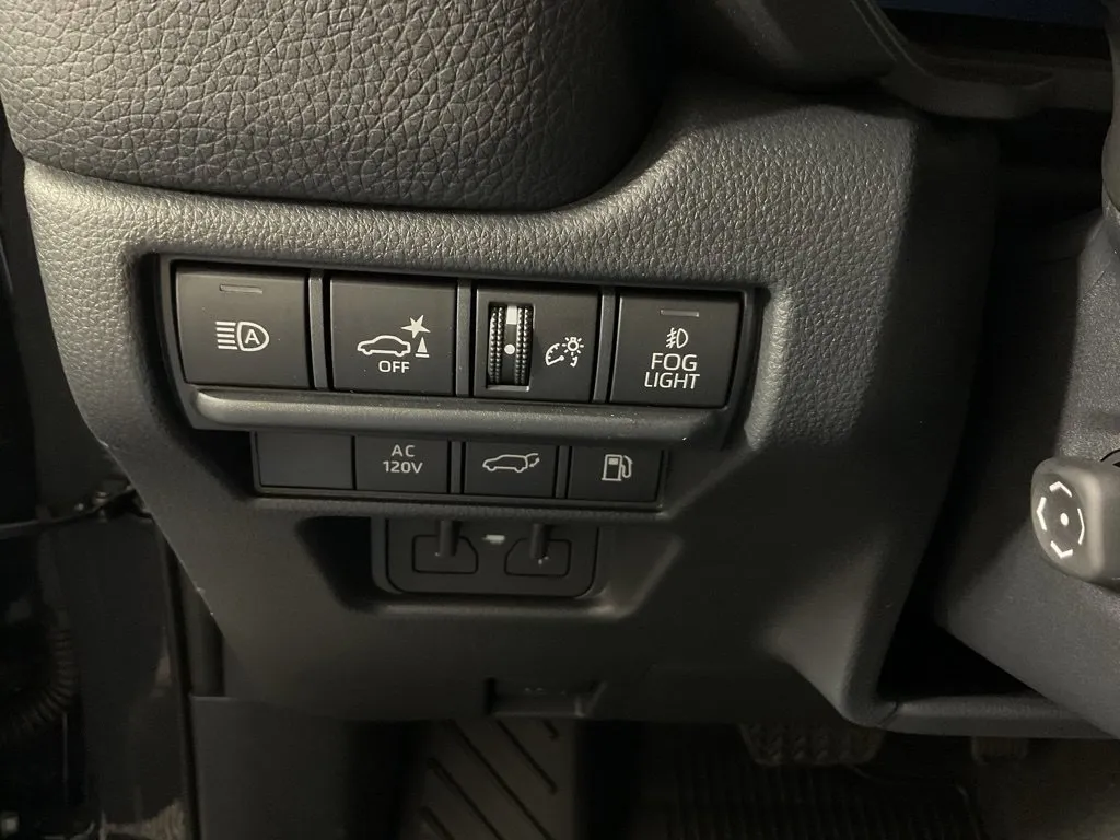 Toyota Land Cruiser photo 29