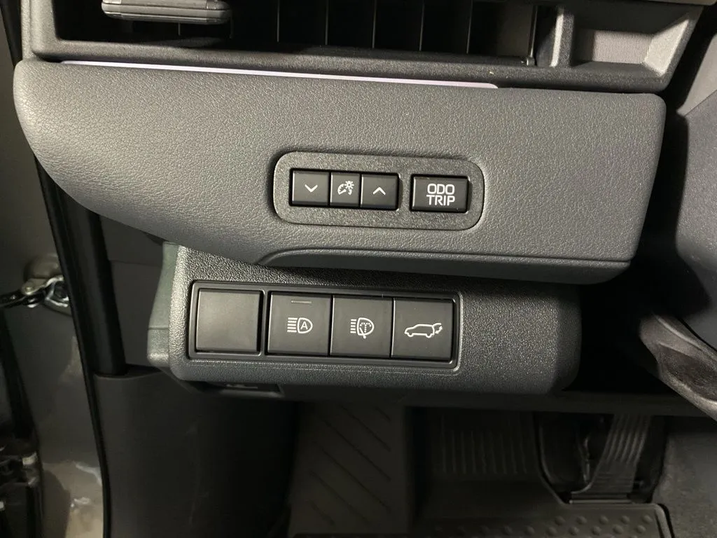 Toyota bZ photo 28