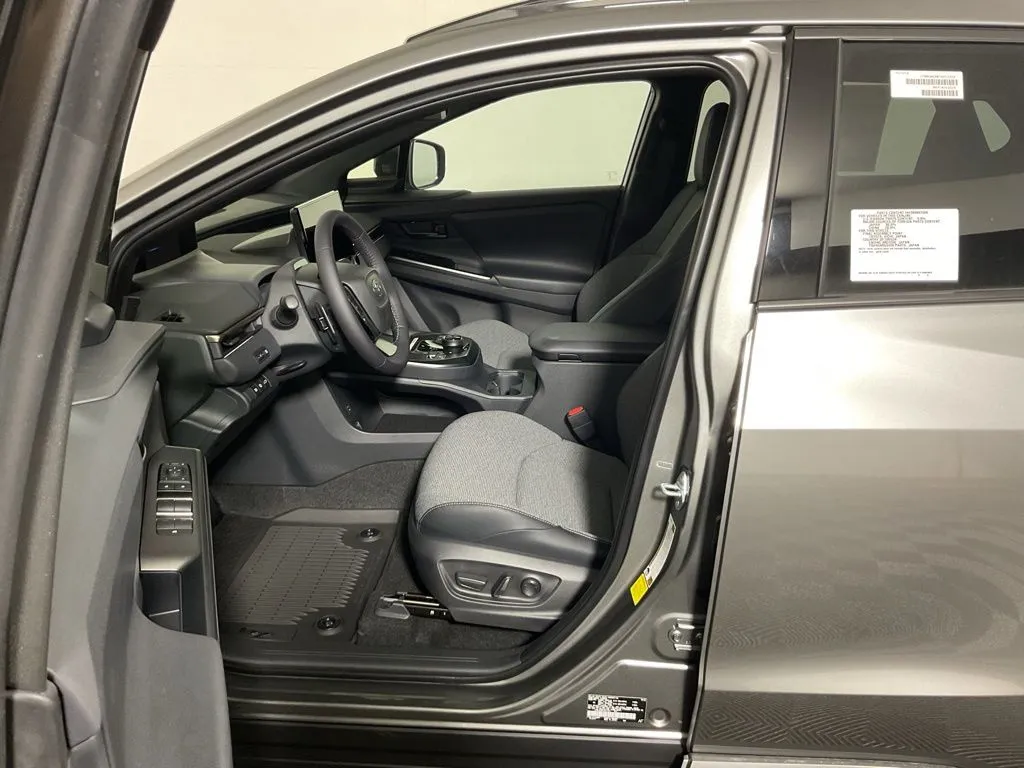 Toyota bZ photo 20