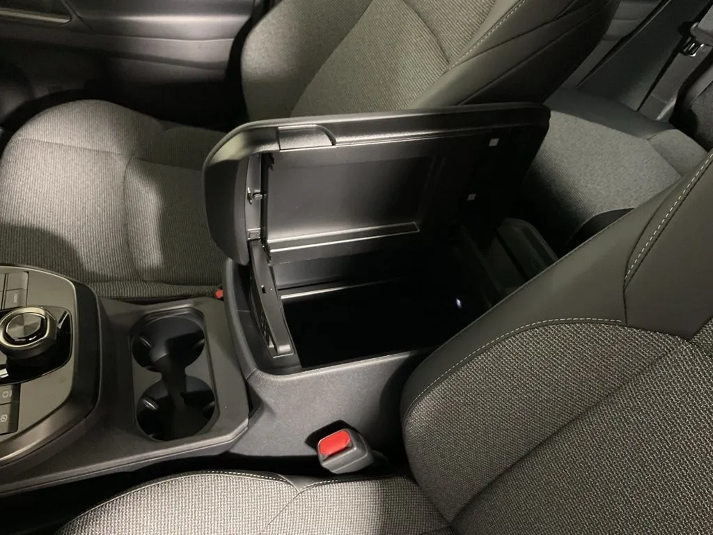 Toyota bZ photo 30