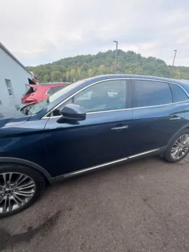 More photos of 2017 Lincoln MKX Reserve at Don Wood Toyota, OH