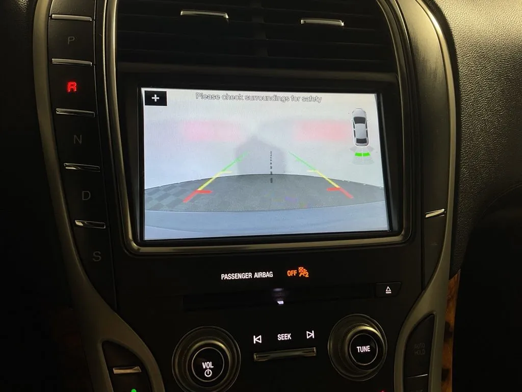 Lincoln MKX photo 7