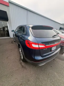 More photos of 2017 Lincoln MKX Reserve at Don Wood Toyota, OH