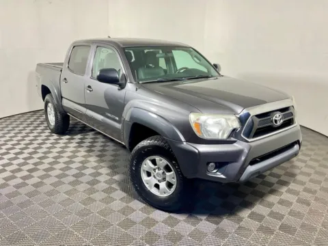More photos of 2015 Toyota Tacoma at Don Wood Toyota, OH