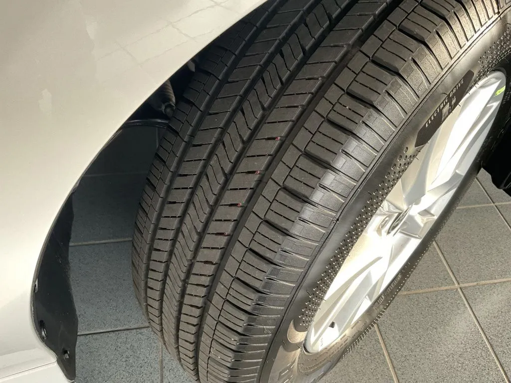 Toyota Camry photo 38