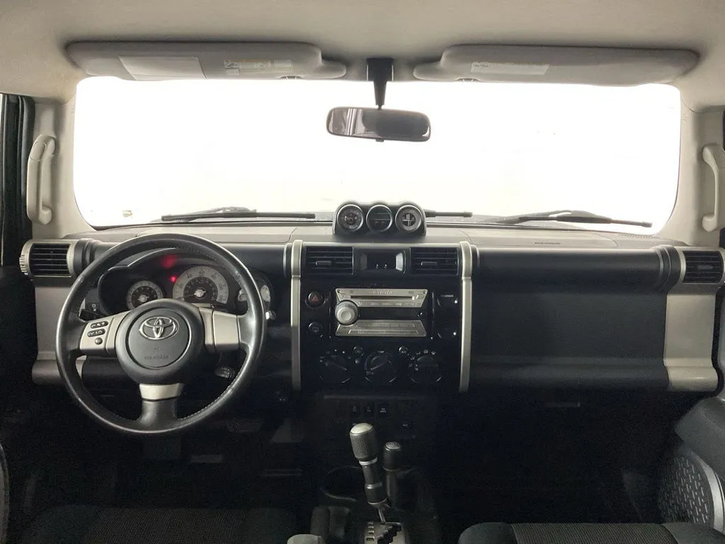 Toyota FJ Cruiser photo 19