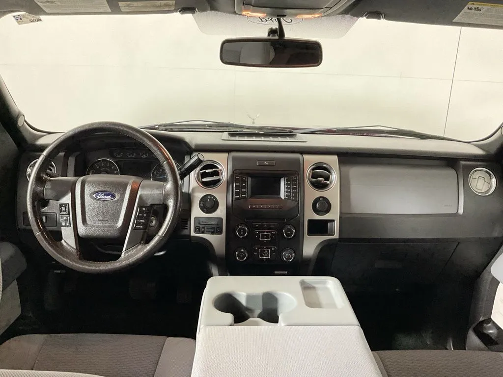 Ford F-150 photo 19