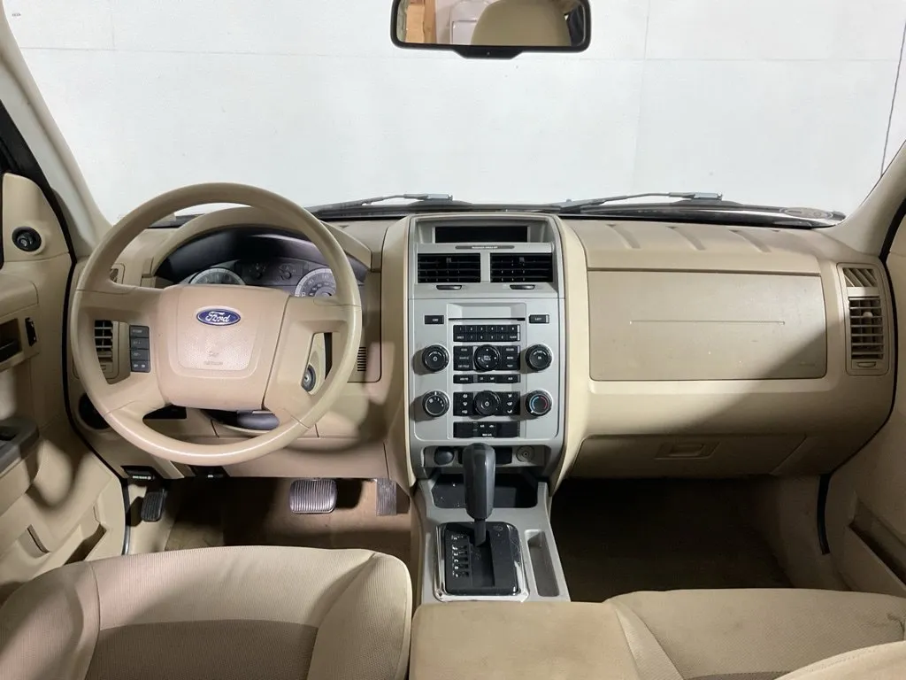 Ford Escape photo 20