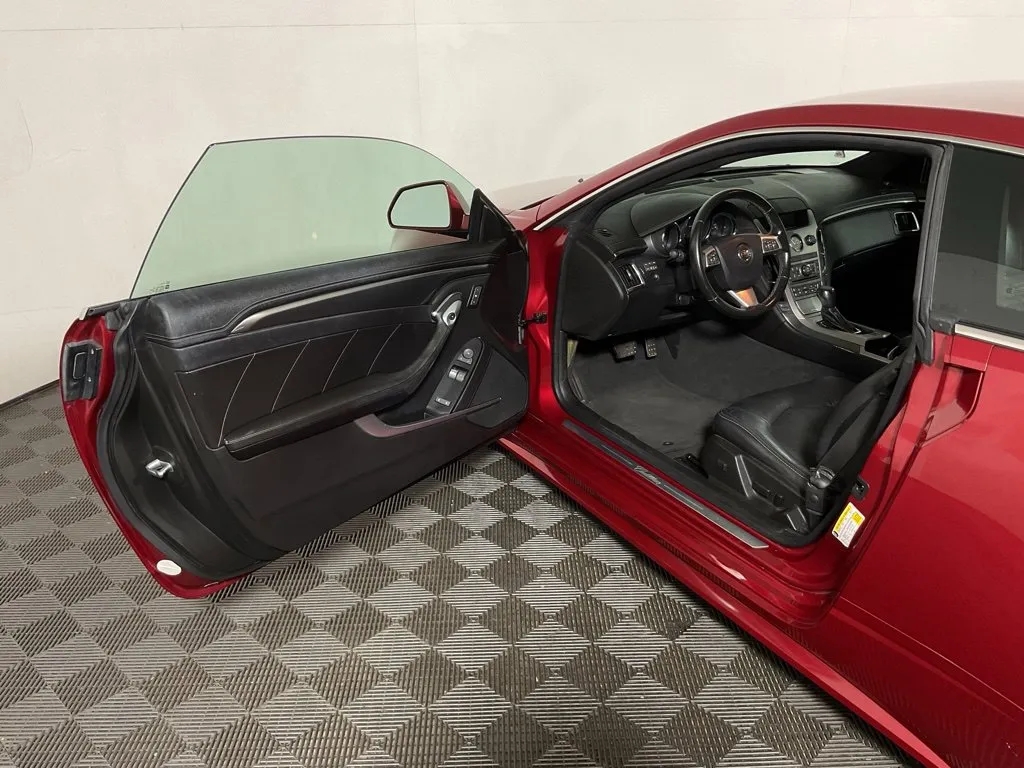 Cadillac CTS photo 17