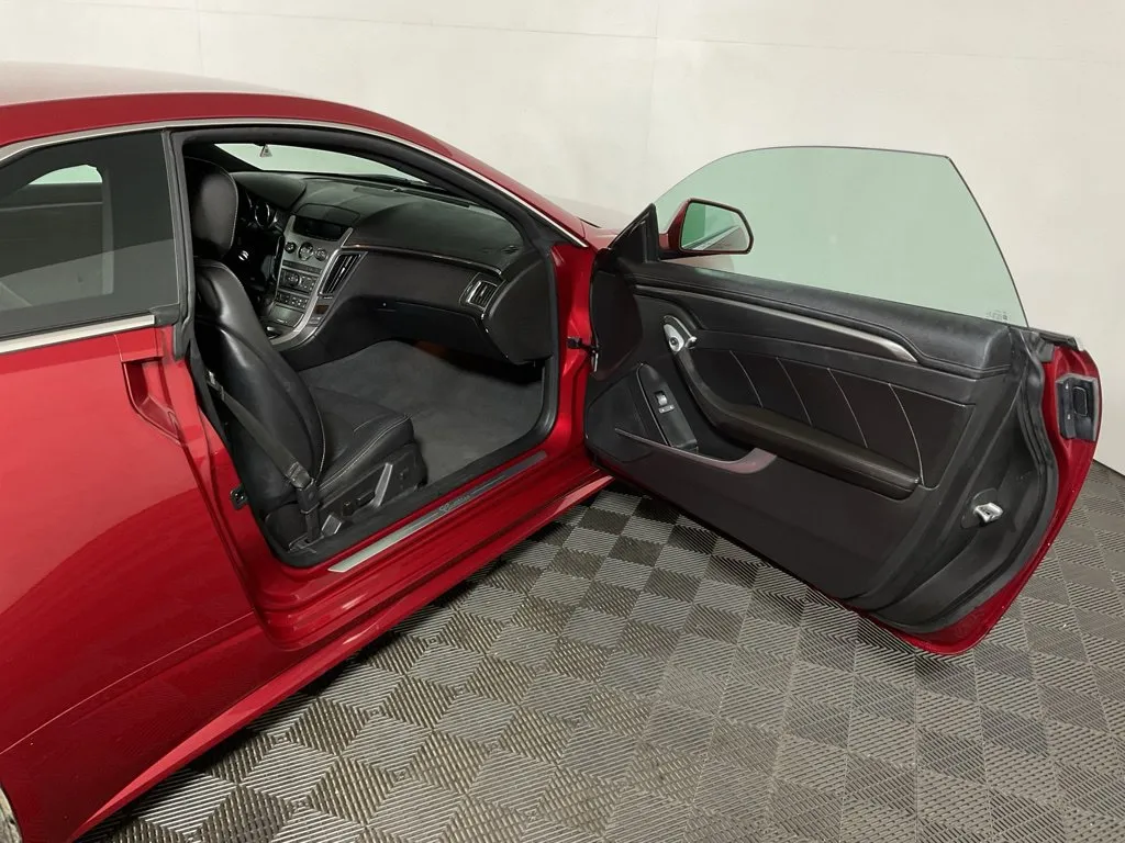 Cadillac CTS photo 29