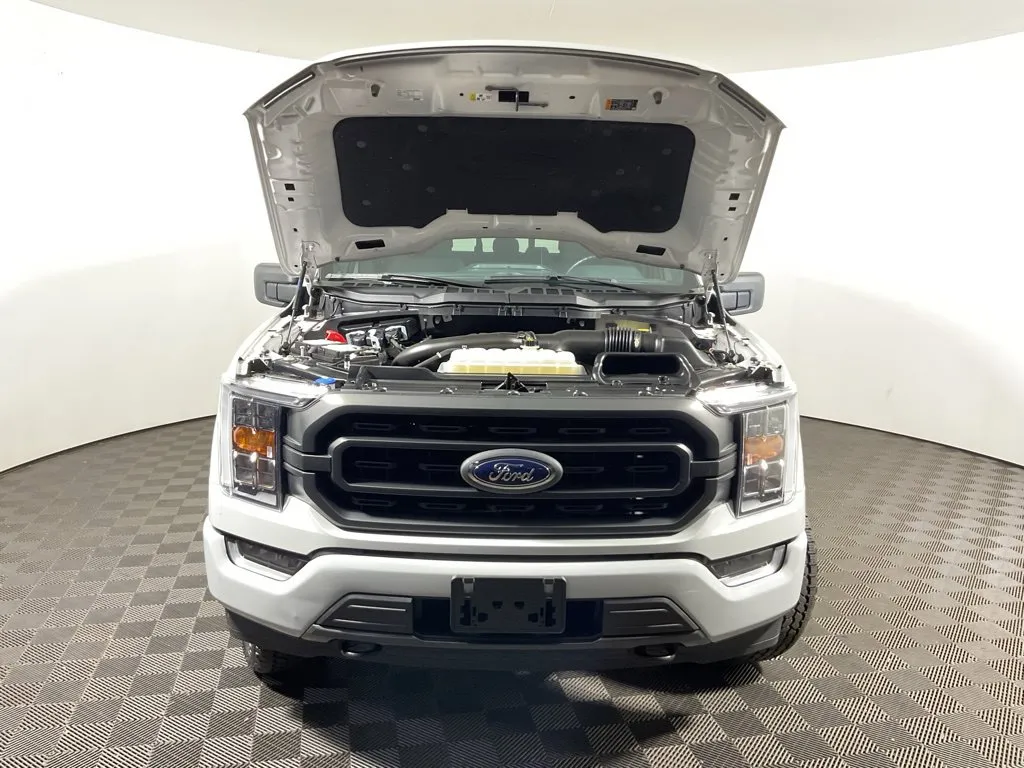Ford F-150 photo 9