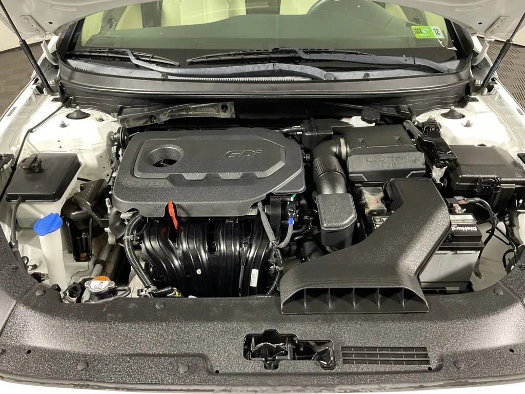 Hyundai Sonata photo 39