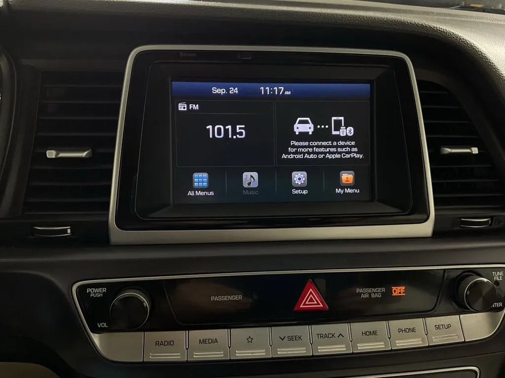 Hyundai Sonata photo 22