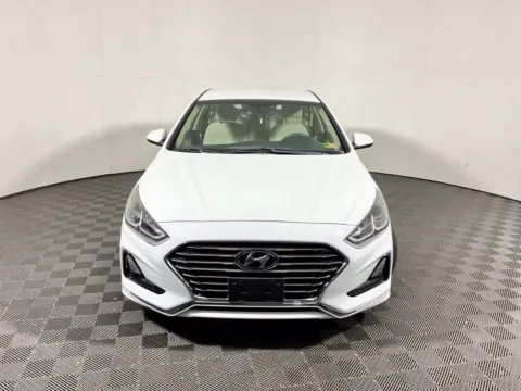 More photos of 2019 Hyundai Sonata SE at Don Wood Toyota, OH
