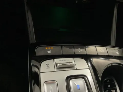 More photos of 2022 Hyundai Tucson Hybrid SEL Convenience at Don Wood Toyota, OH