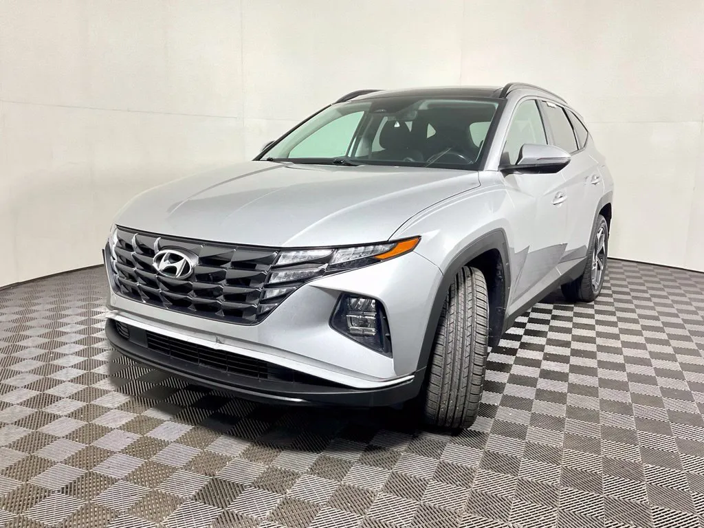Hyundai Tucson photo 2