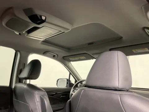 More photos of 2019 Honda Pilot Touring at Don Wood Toyota, OH