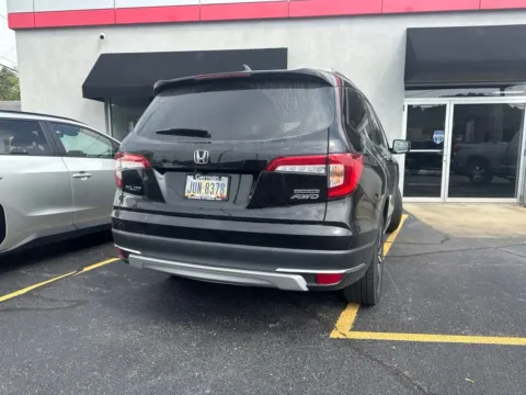 More photos of 2019 Honda Pilot Touring at Don Wood Toyota, OH