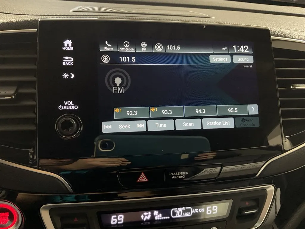 Honda Pilot photo 25