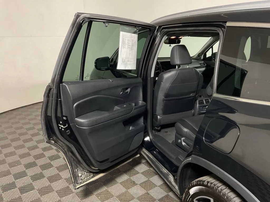 Honda Pilot photo 32