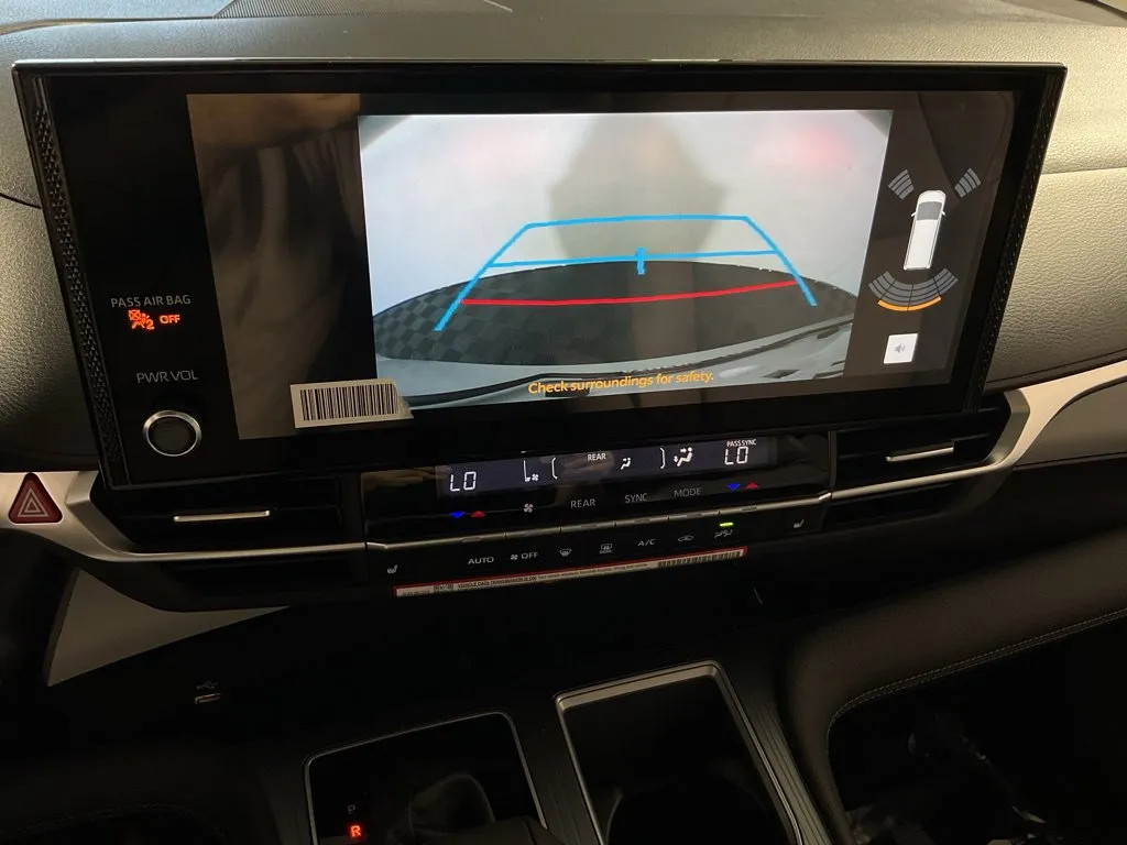 Toyota Sienna photo 7