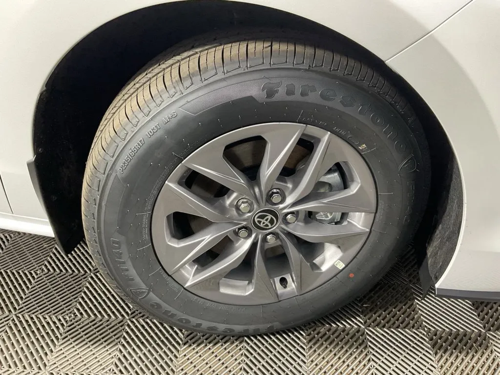 Toyota Sienna photo 41