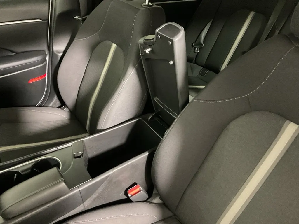 Hyundai Sonata photo 30
