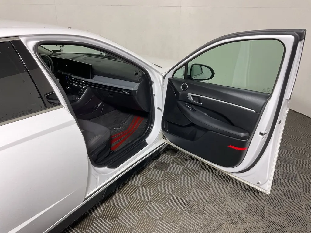 Hyundai Sonata photo 35