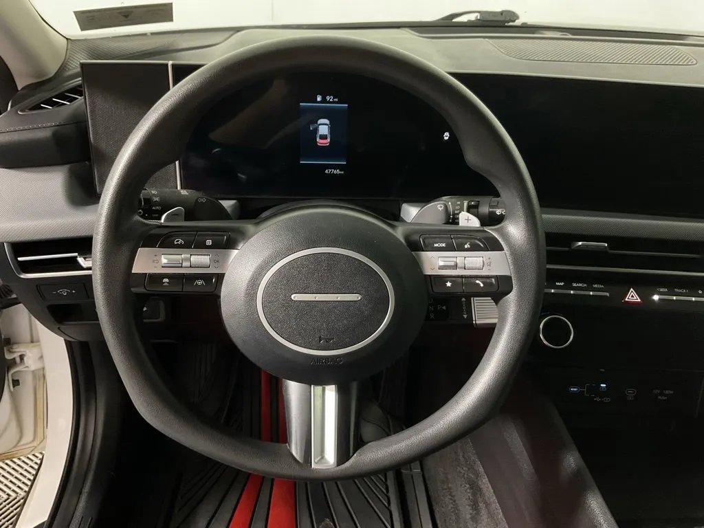 Hyundai Sonata photo 24