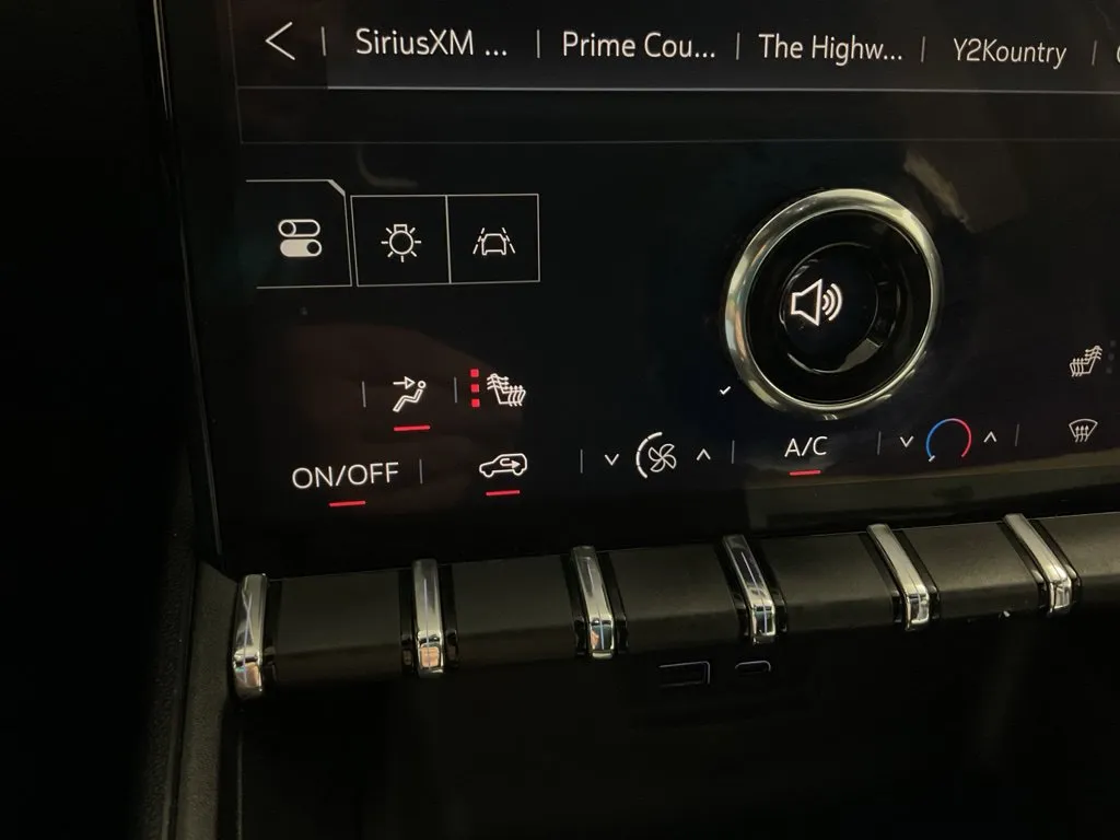GMC Terrain photo 3
