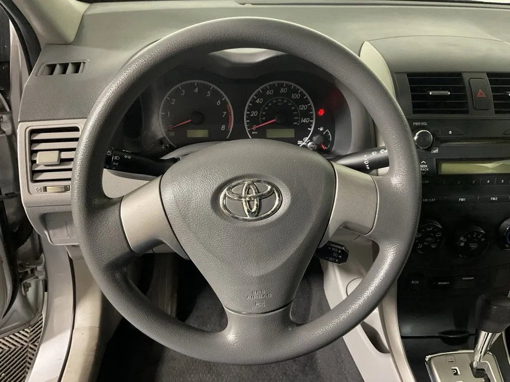 Toyota Corolla photo 21