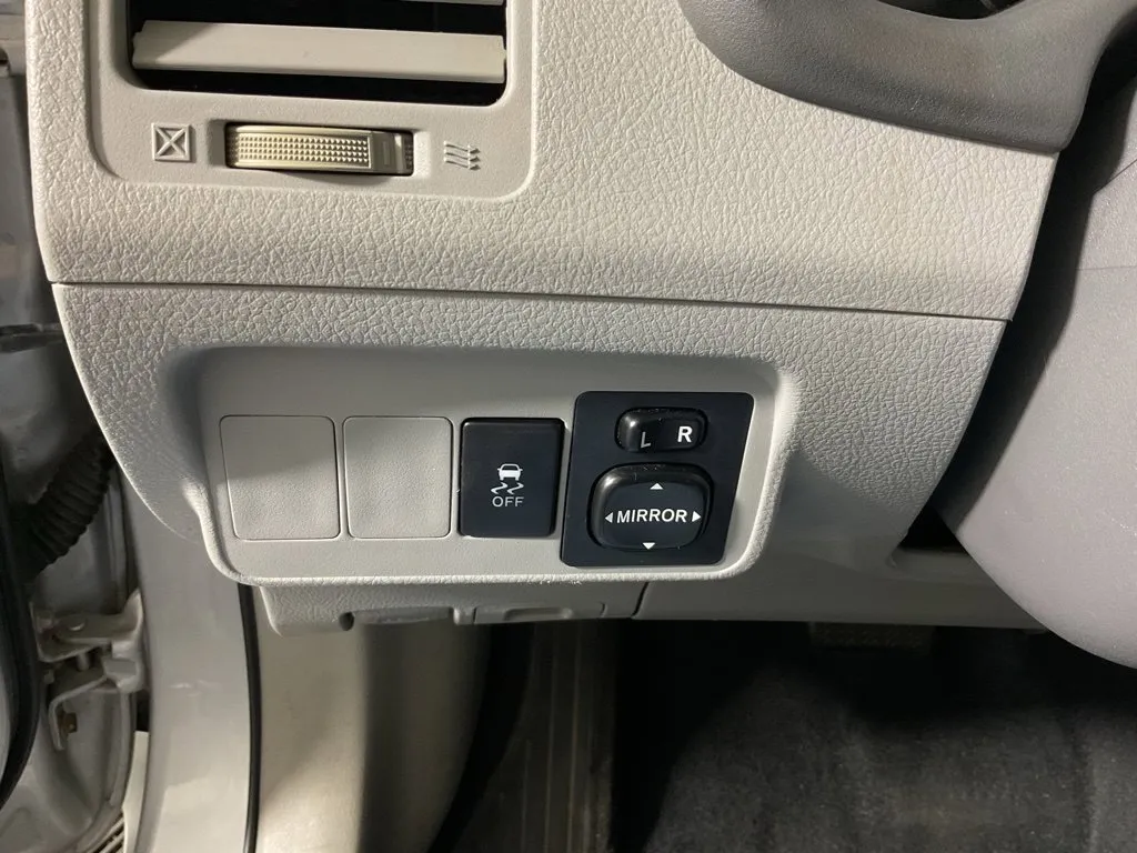 Toyota Corolla photo 23