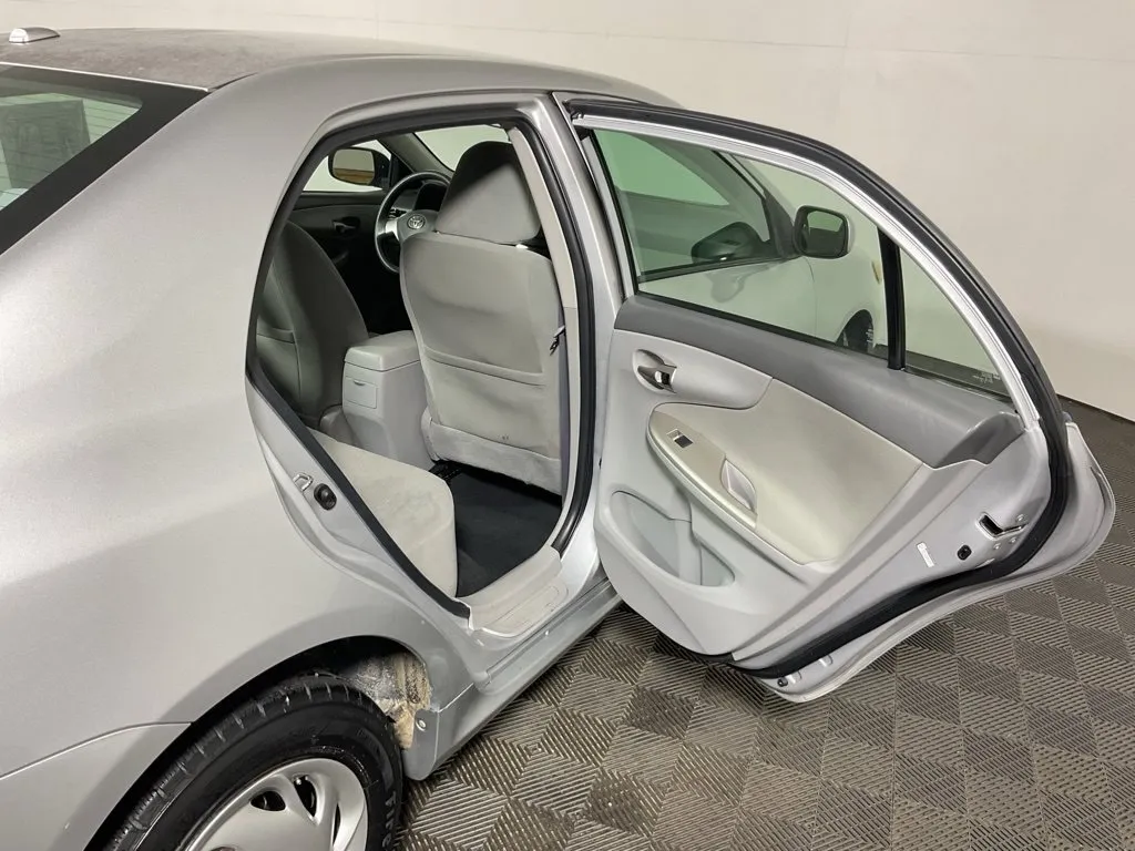 Toyota Corolla photo 28
