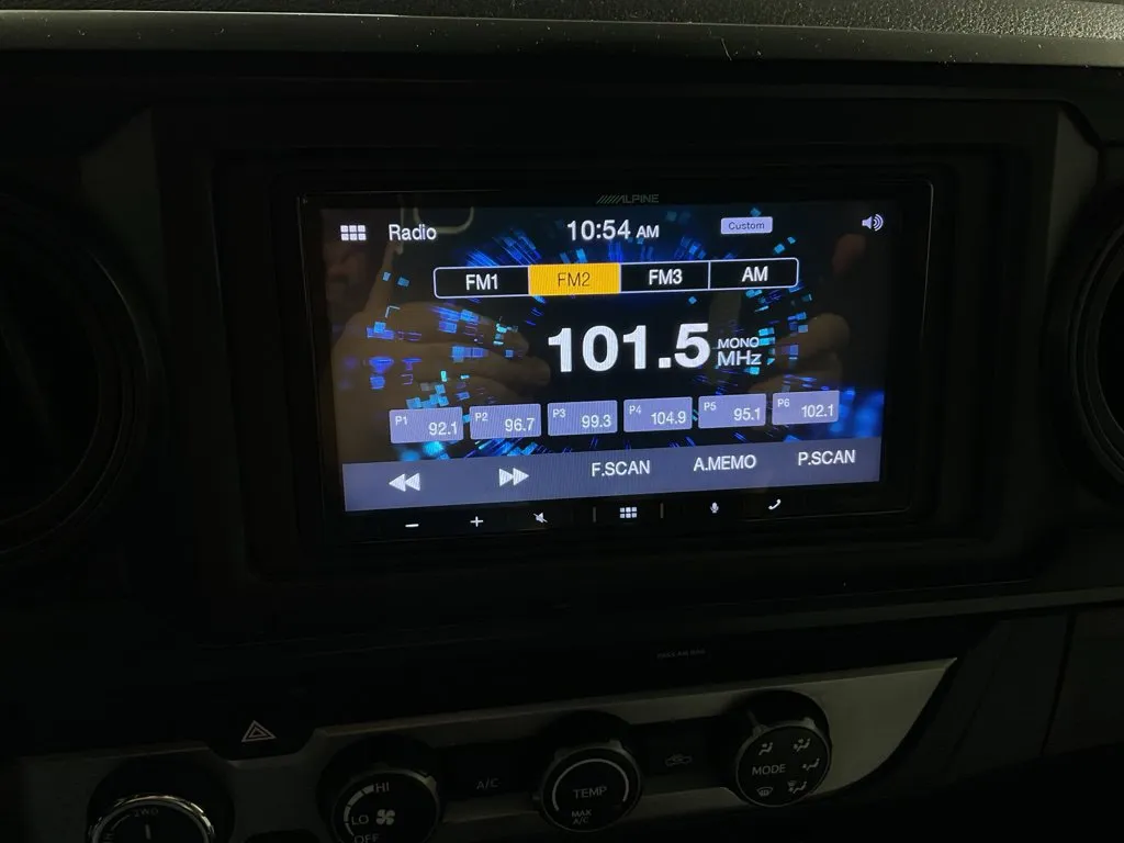 Toyota Tacoma photo 20