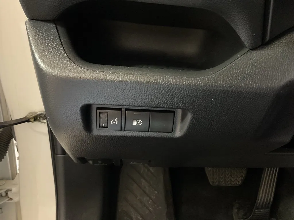 Toyota RAV4 photo 27