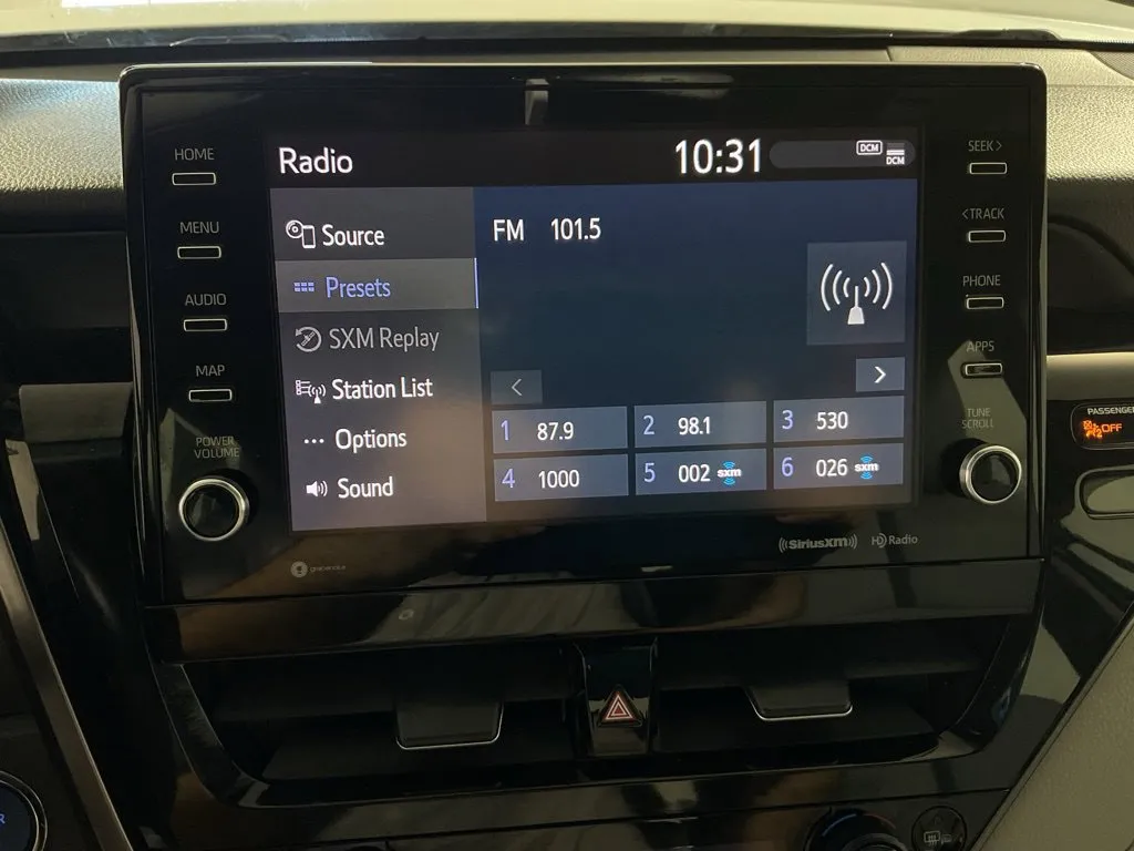 Toyota Camry photo 22