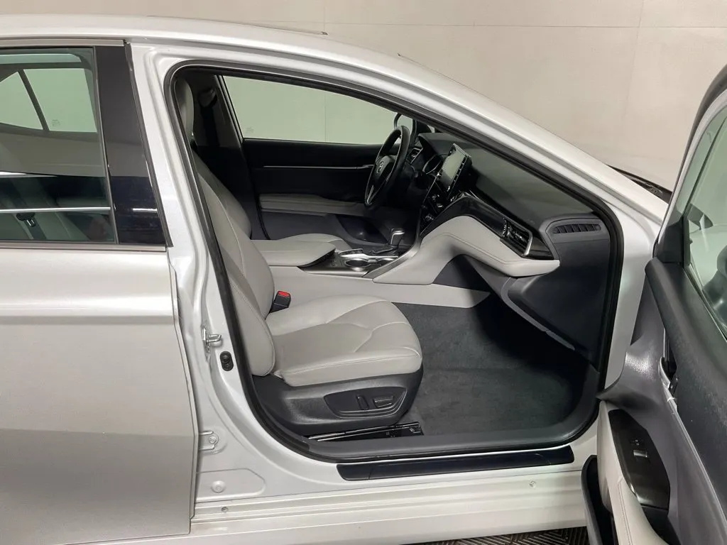 Toyota Camry photo 34