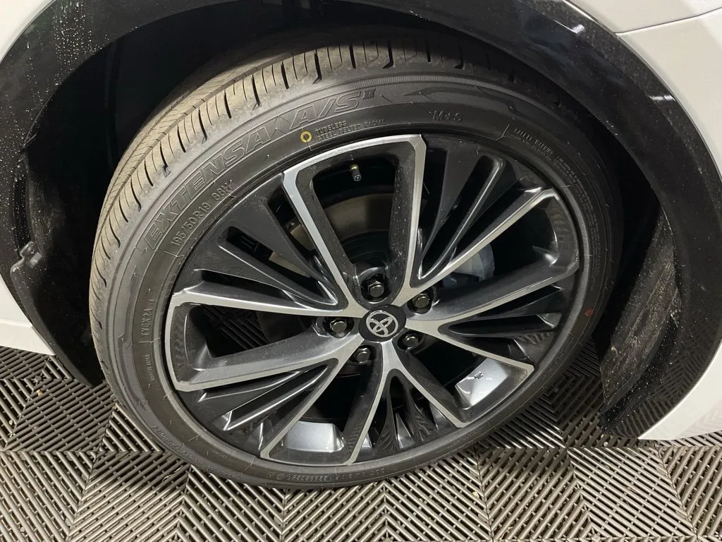 Toyota Prius photo 39