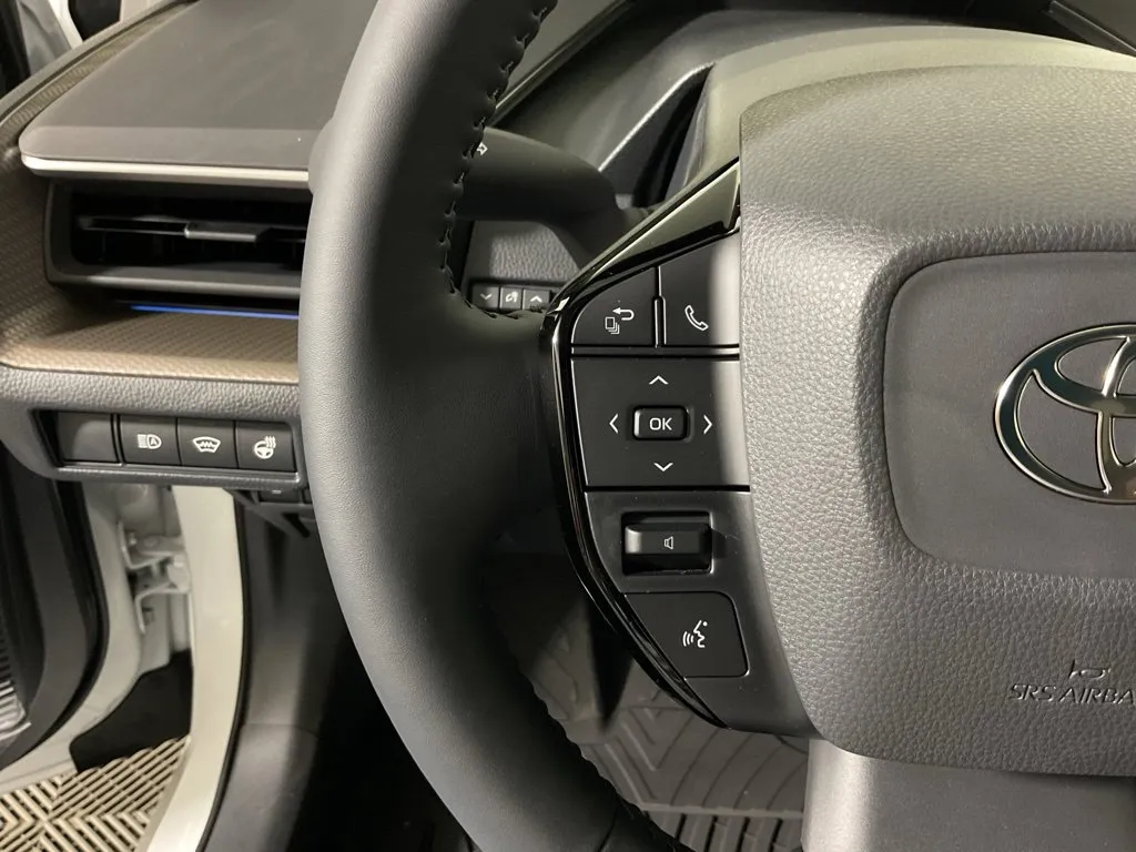 Toyota Prius photo 26